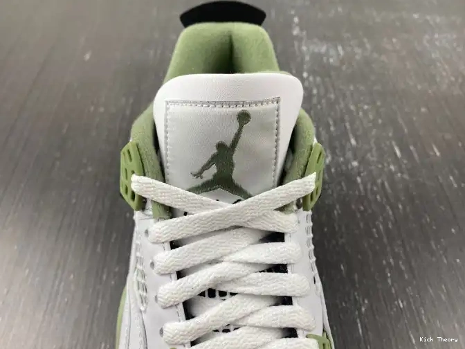 Kicktheory AQ9129-103 Seafoam Jordan WMNS 4 Air 0503
